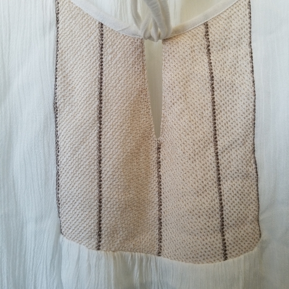 O'Neill women's white flowy Bell sleeve blouse - Picture 7 of 12